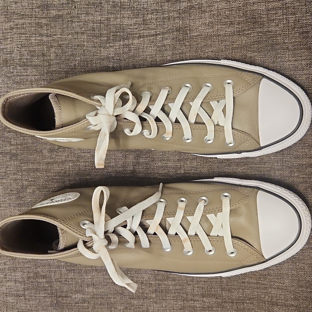 CONVERSE CHUCK TAYLOR ALL STAR LEATHER SNEAKER HIGH-TOP MEN'S SIZE 11. - Picture 2 of 11